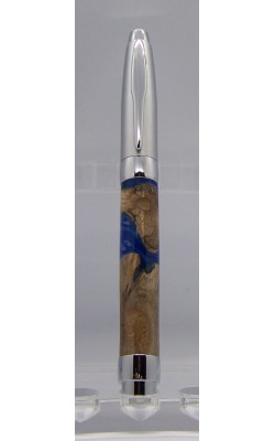 Atlas stylo loupe d'érable et époxy teint bleu satin